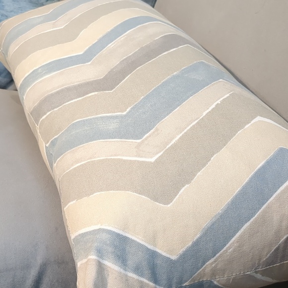 Watercolor Chevron Paint Pattern Long Throw Pillow Domain - Picture 4 of 10